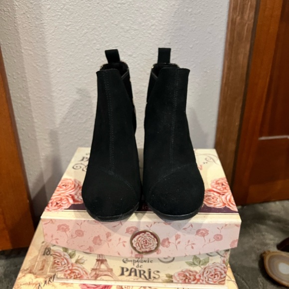 Toms Kelsey Boot - Picture 3 of 5